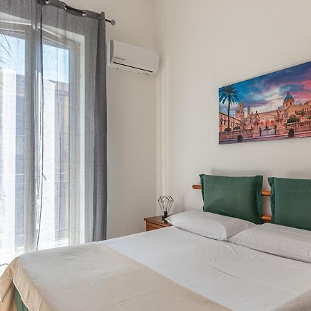 I Mori-Holiday Apartment Palermo Exterior foto